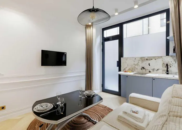 Charming - 1br 4p - Center Of アパート
