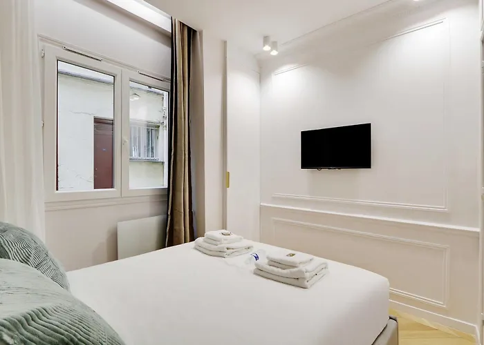Charming - 1br 4p - Center Of *